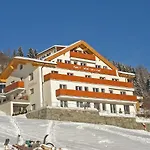 Apartman Ladis-3 By Interhome *