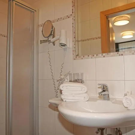 Ladis-3 By Interhome
