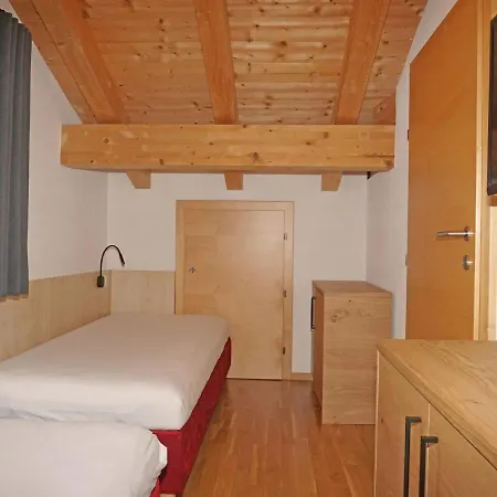 Ladis-3 By Interhome *