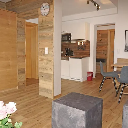 Ladis-3 By Interhome דירה *