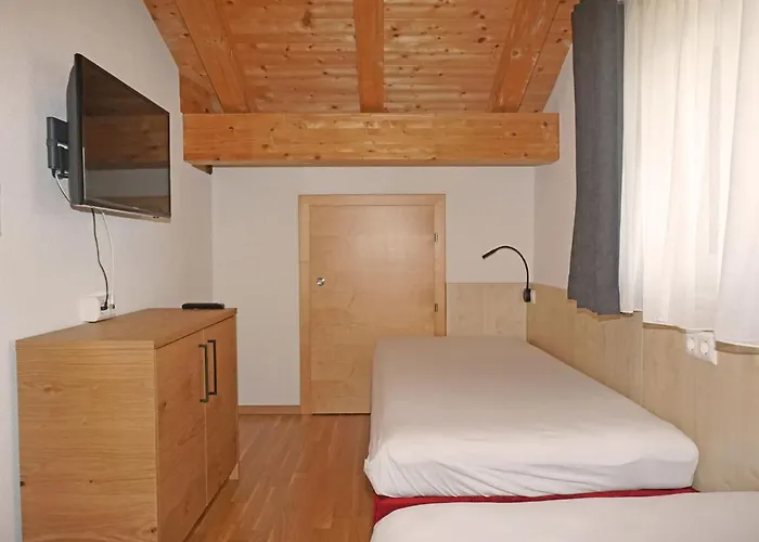 Apartman Ladis-3 By Interhome Ladis