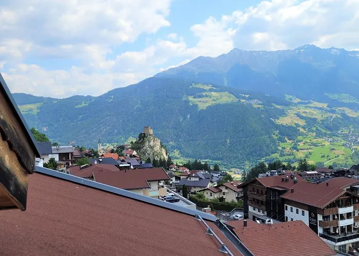 Ladis-3 By Interhome Ladis