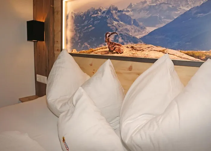 Ladis-3 By Interhome Ladis