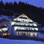 Ladis-3 By Interhome